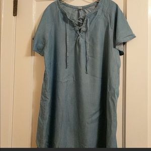 🆕Chambray Old Navy Lace up Dress